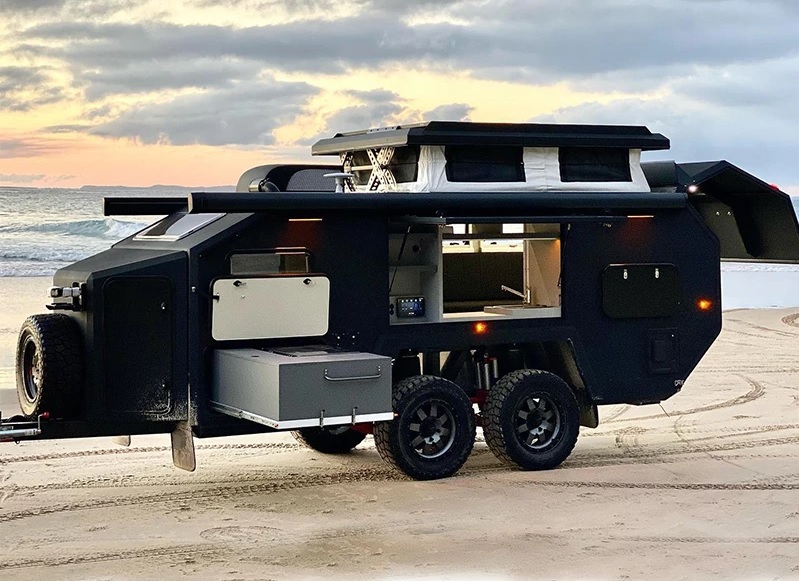 SPORTHJÓLHÝSI BLAKKUR 2A-MAX UP Verð frá 12.980.000KR