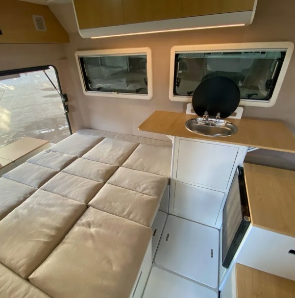 SPORTHJÓLHÝSI MOOI Verð frá 5.950.000kr