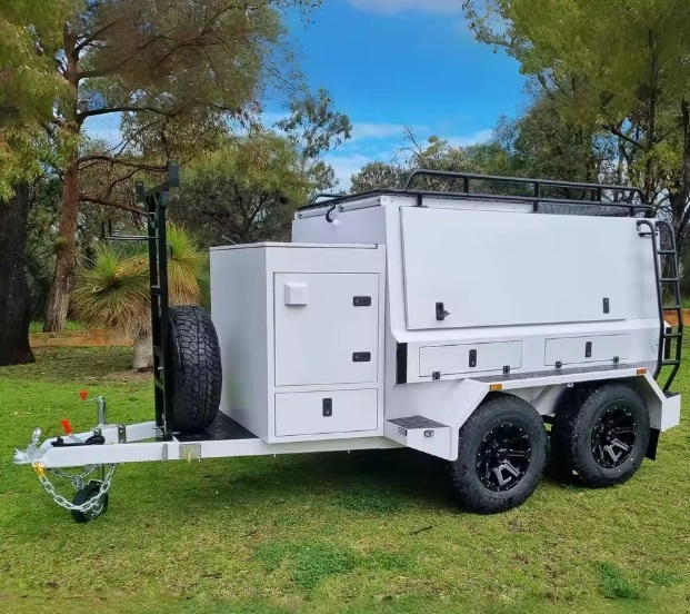 VERKFÆRA KERRA FYRIR IÐNAÐARMENN  Verð frá 4.945.120kr 