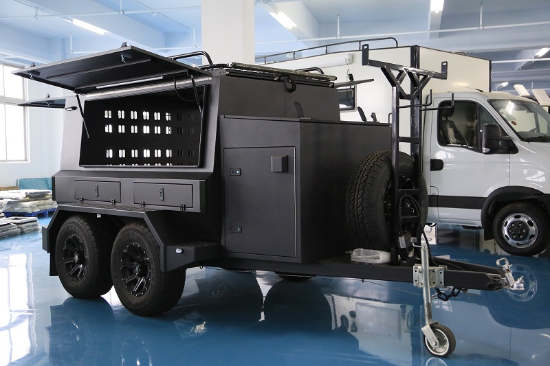 VERKFÆRA KERRA FYRIR IÐNAÐARMENN  Verð frá 4.945.120kr 