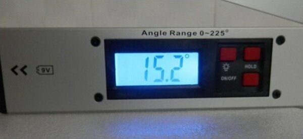 Stafrænn vinkill og hallarmál