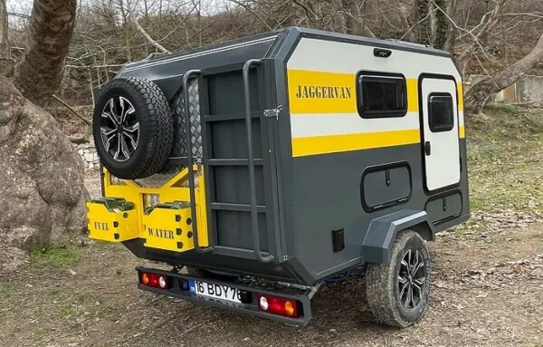 SPORTHÝSI DAPHNE Senda fyrirspurn